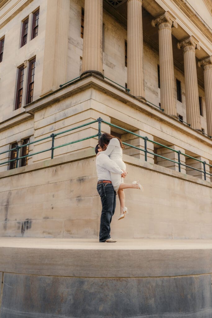 Nashville Tn engagement session at the Capitol building