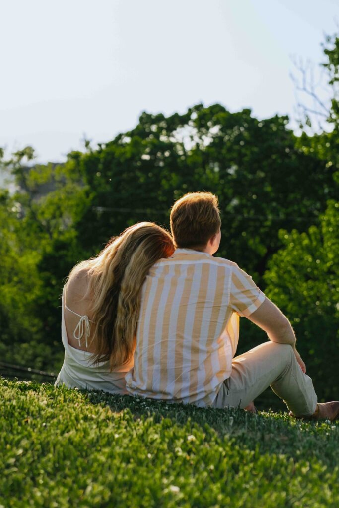 Nashville Tn engagement photos during golden hour